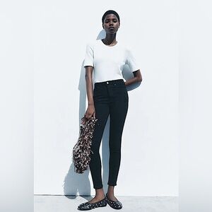 Zara The Skinny Fit‎ Sleek Form Fitting Stretch Jean Pants, Black, Size 29